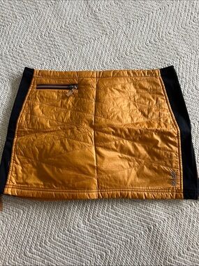 Skhoop Bun Warmer Skirt
